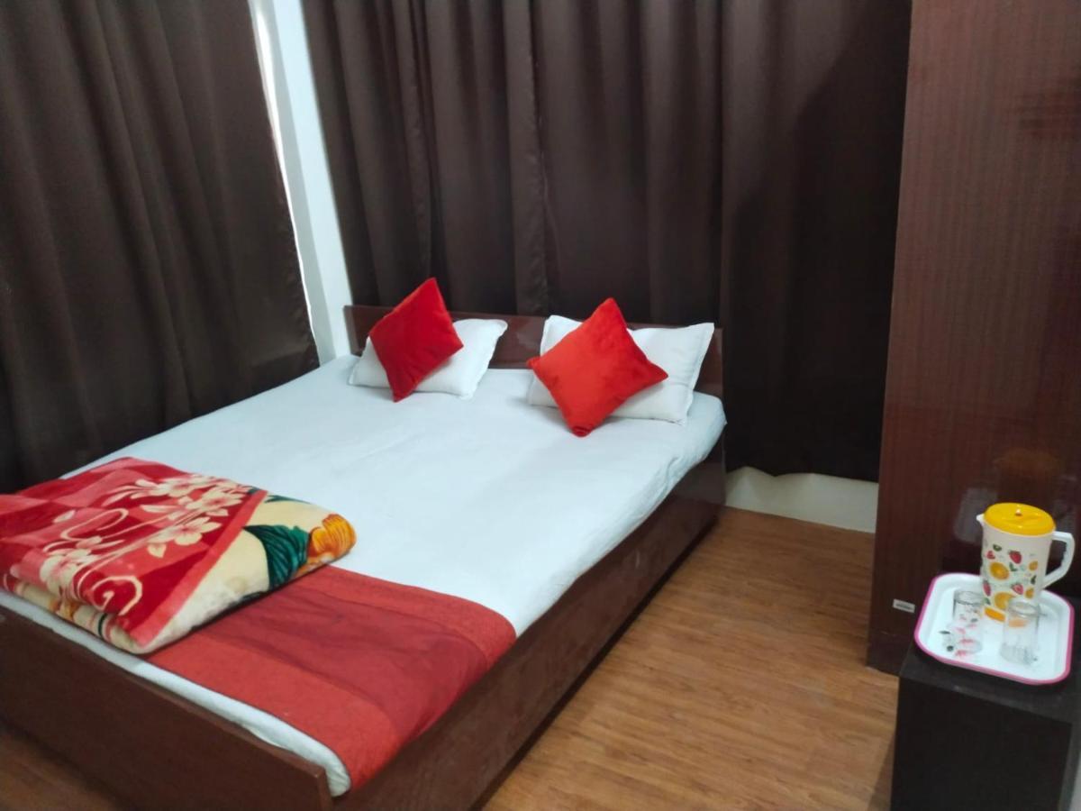 Goroomgo Varanasi Paradise 瓦拉纳西 外观 照片