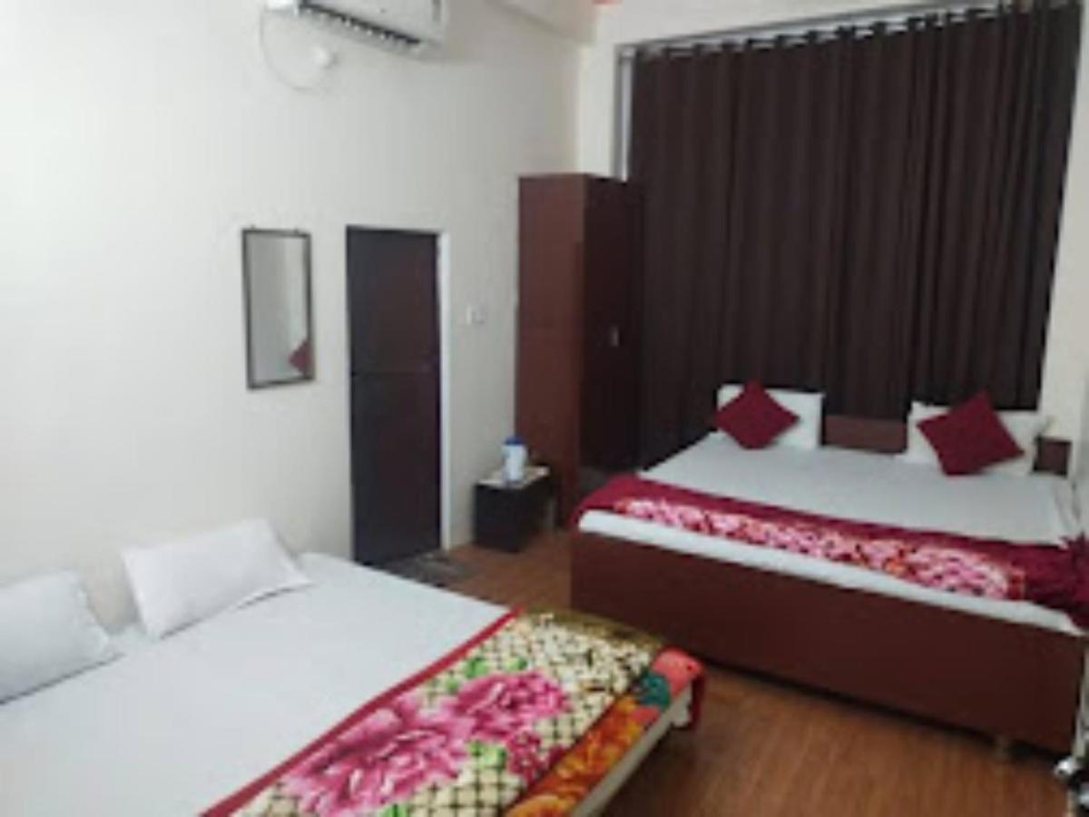 Goroomgo Varanasi Paradise 瓦拉纳西 外观 照片